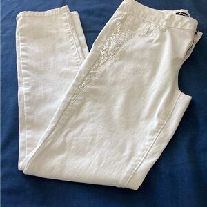 Earl White jeans size 8‎